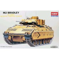 M2 BRADLEY IFV M. INNEN. 1/35