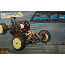 MBX5, COCHE DE COMPETICION EN KIT DE MONTAJE, 1/8