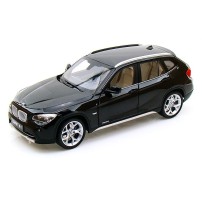 BMW X1 SDRIBE 28i NEGRO 1/18