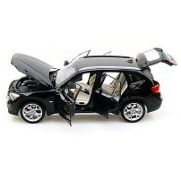 BMW X1 SDRIBE 28i NEGRO 1/18