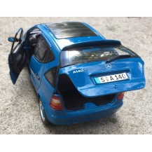 MERCEDES BENZ A-CLASS 140, 1/18 AZUL