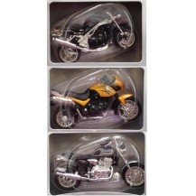 SET TRES MOTOS TRIUMPH, 1/18 (MONTADAS)