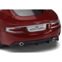 ASTON MARTIN DBS ROJO GRANATE