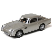 ASTON MARTIN DB5 "GOLDENEYE" J. BOND 007