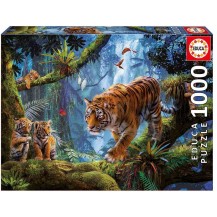 TIGRES EN EL ARBOL