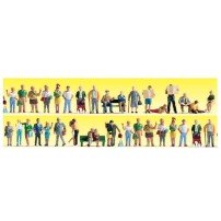 FIGURAS EN LA CIUDAD