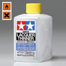 DISOLVENTE LACQUER, 250 ML  (PARA PINTURAS DE BASE LACA)