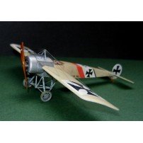 FOKKER E.III 1/48, 90