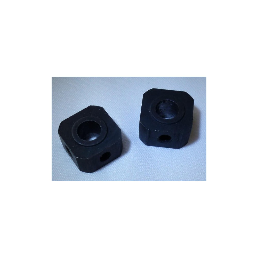 DADOS DE RUEDA TRASERA, 2 UNID