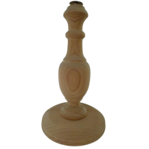 LAMPARA DE SOBRE MESA NUMERO CINCO EN PINO, 34 CM DE ALTO
