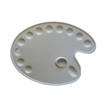 PALETA DE PLASTICO OVALADA CON POCILLOS, 36X27 CM
