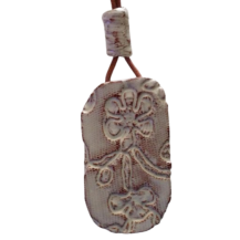 MEDALLON OVALADO GRABADO BLANCO  (3X5,3 CM)