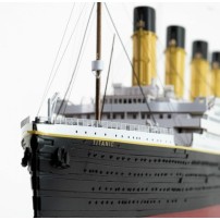 R.M.S. TITANIC 1912, 1/250  (MIDE 107 CM)