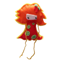 BROCHE MUÑECA PELO NARANJA  (8X8,5 CM)