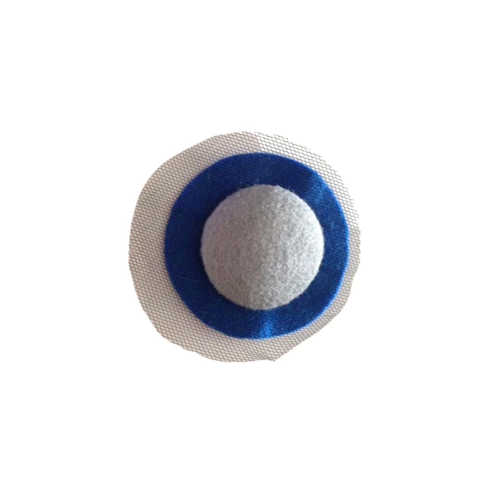 BROCHE CIRCULO AZUL, BLANCO Y TUL  (DIAM. 7,5 CM)