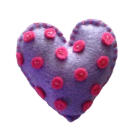 BROCHE CORAZON PURPURA CON TOPOS ROSA  (6X6,5 CM)