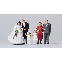 NOVIOS, PADRINOS Y NIÑOS, 6 FIGURAS
