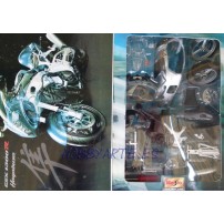 SUZUKI GSX 1300 R HAYABUSA, 1/12  (EN KIT)