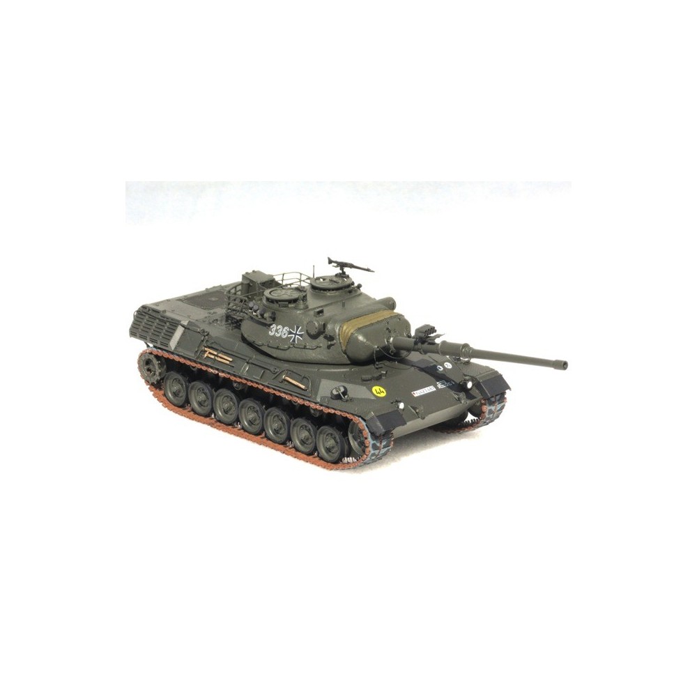 LEOPARD 1 A2 MEDIUM BATTLE TANK 1/35